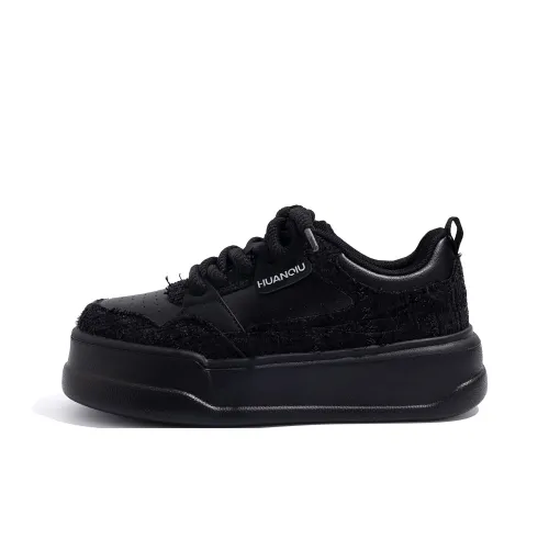HUANQIU Height Increasing Low Top Skateboard Shoes Women's Black