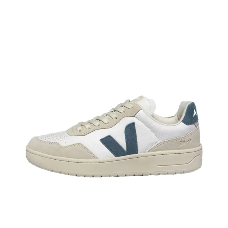 VEJA V-90 Sneakers-0