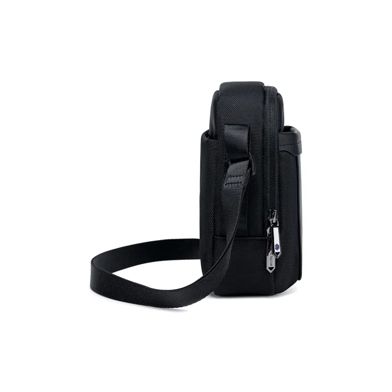 ARCTIC HUNTER Crossbody Bags-2