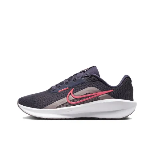 Nike DOWNSHIFTER 13 Running Shoes Women's Low-Top Dark Dried Grape/Light Purple Mineral/White/Hot Brew