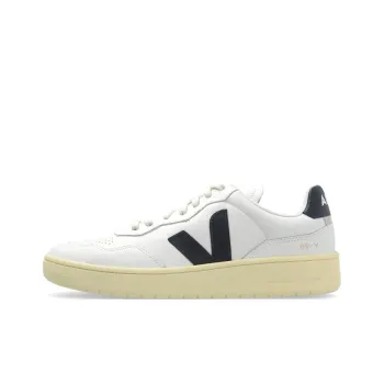 VEJA V90 Low Top Sneakers