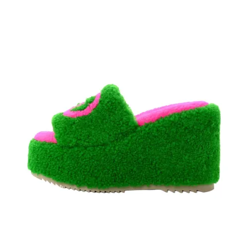GUCCI Stylish Sandals Women's Green