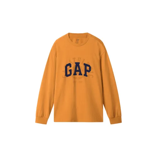 GAP T-Shirts Men