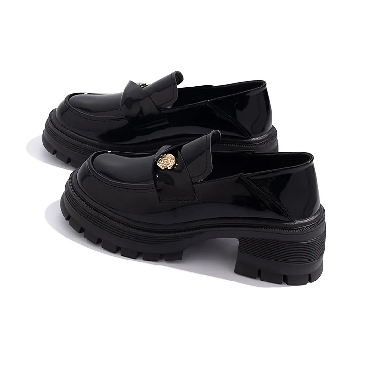 DAPHNE Loafers Women's Black-1