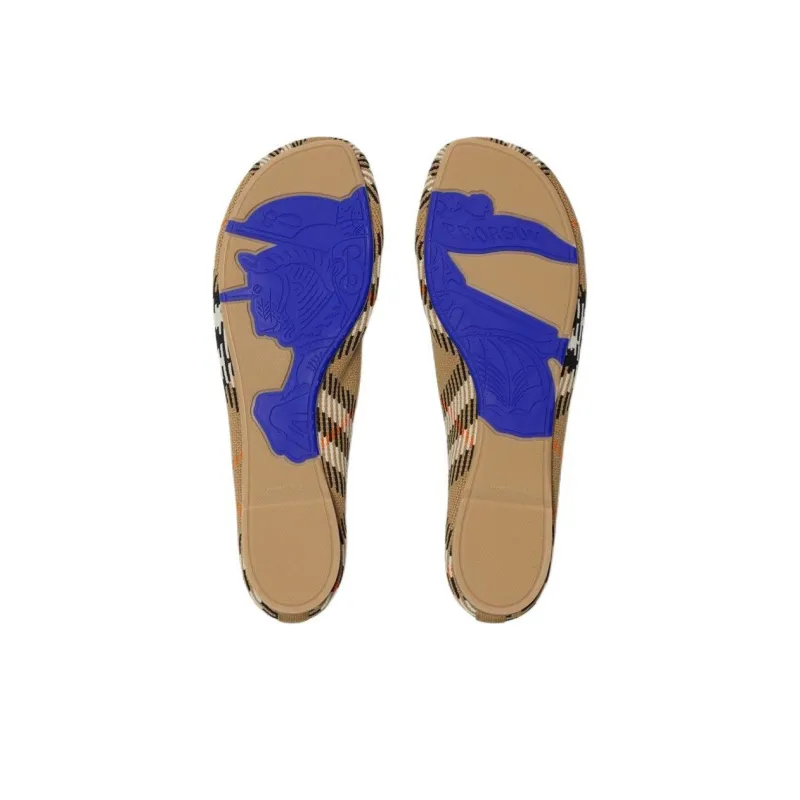 Burberry Casual Single Shoes Women's Umber-5