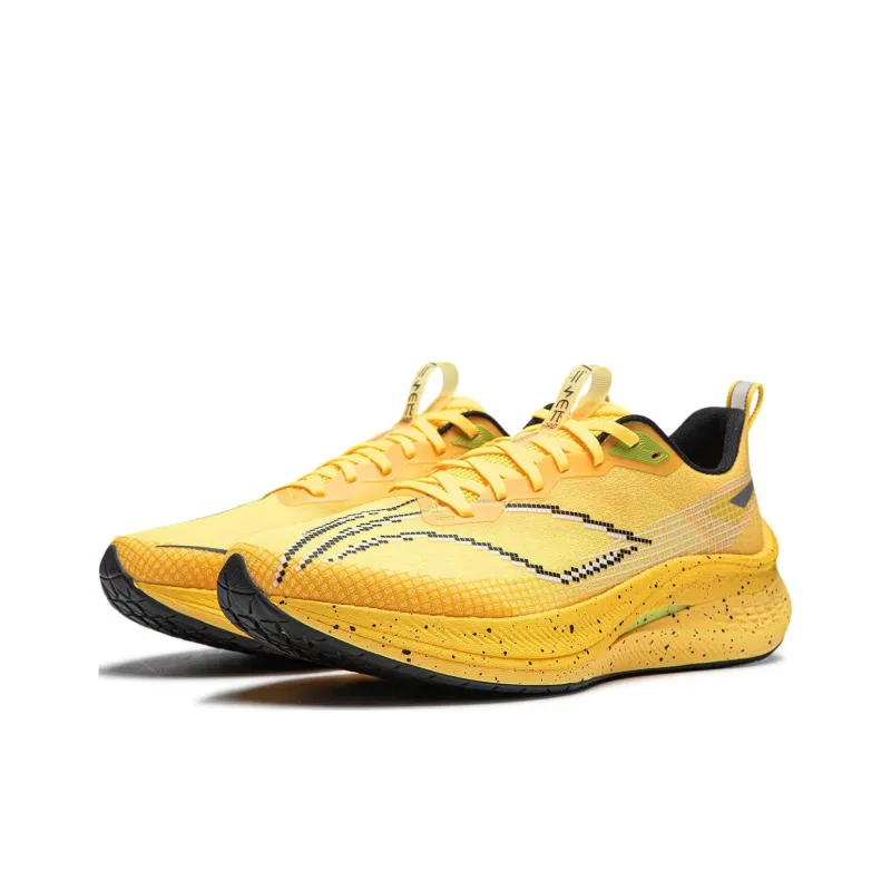 LiNing Red Hare 7 Pro Shock Absorbers With Slip Resistant Features Low Top Casual Running Shoes Men's Yellow-2