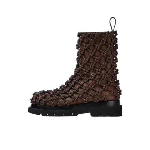 Bottega Veneta Lug Ankle Boots Men Deep Chestnut