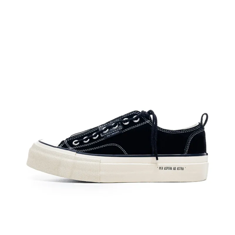 TC Tcmade X Atts Low-Top Skateboard Shoes Unisex Black-0