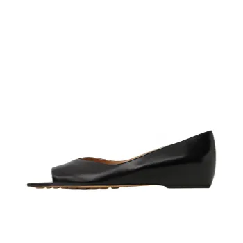 Bottega Veneta Punta Casual Single Shoes Women's Black