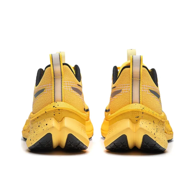 LiNing Red Hare 7 Pro Shock Absorbers With Slip Resistant Features Low Top Casual Running Shoes Men's Yellow-4