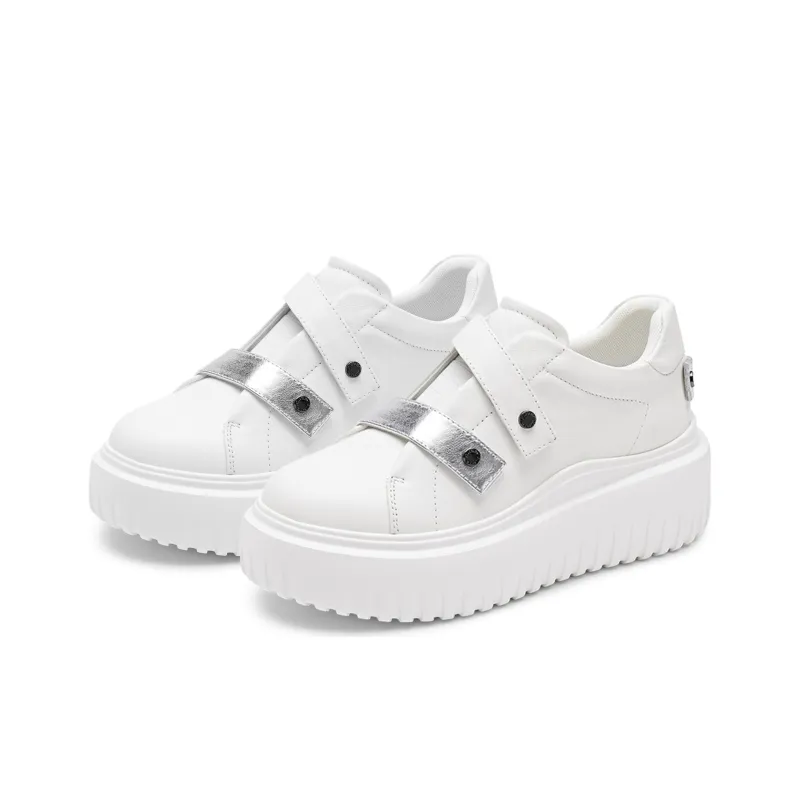 Staccato Refined Sparkling Slip Resistant Low Top Casual Shoes Women's Refreshing White-2