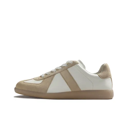 THOM WILLS Vintage Casual German Army Trainers Low Top Skateboard Shoes Unisex Light Apricot White