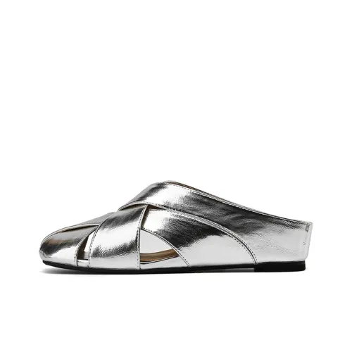 DAPHNE Slip Resistant Closed Toe Slippers Women's