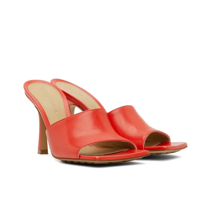 Bottega Veneta Stretch Stylish Sandal Women's Bright Red-2