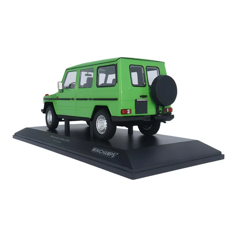 MINICHAMPS Mercedes Benz MERCEDES BENZ Assembled Models Long-2