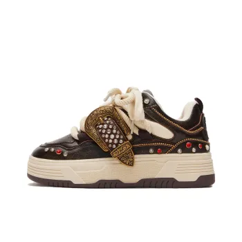 STEVE MADDEN Low Top Skateboard Shoes Women's Brown