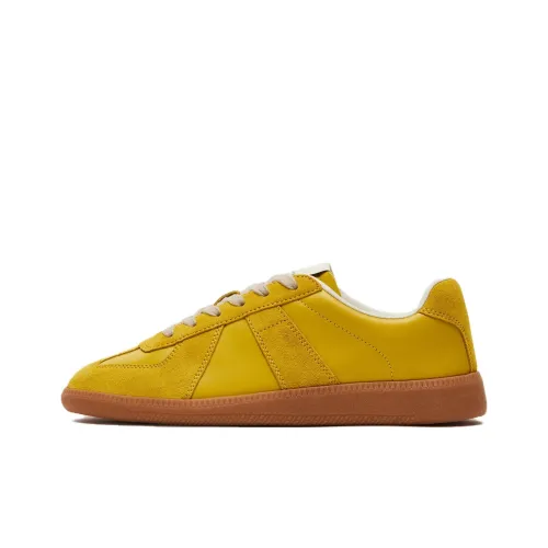 STEVE MADDEN Slip-Resistant Low-Top Casual Shoes Women's Yellow