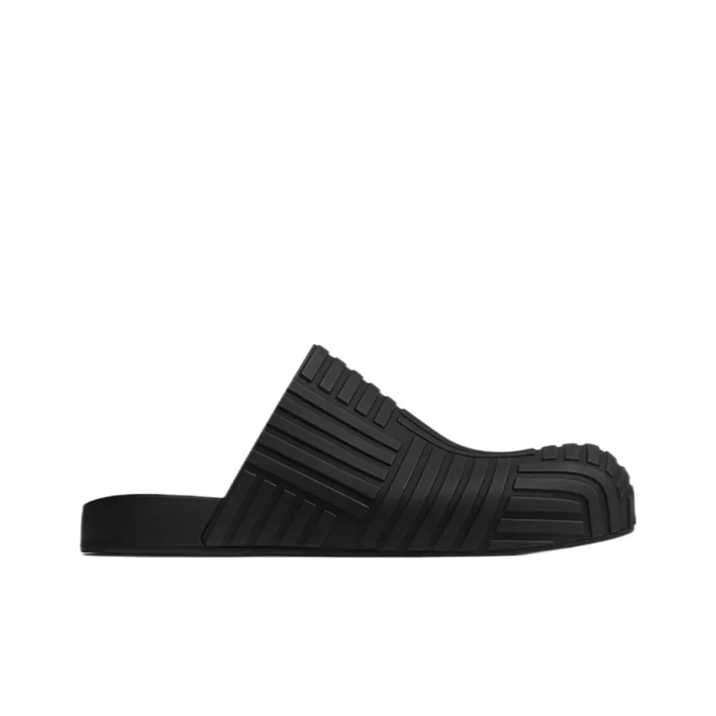 Bottega Veneta Slider Quiet Closed Toe Slippers Men's Black-1