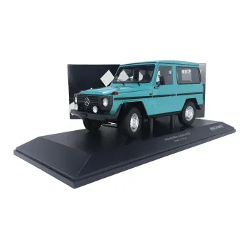 MINICHAMPS Mercedes Benz Short Version, Turquoise Assembled Models 1 18