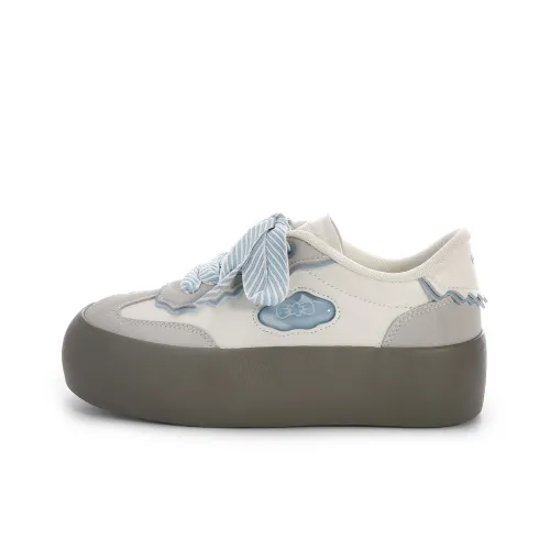 Lovely You Lightweight Low-Top Skateboard Shoes Women's
