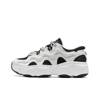 XTEP Petal Shoes 2.0 Height Increasing Low Top Casual Shoes Women's White Black