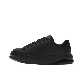 ZARA Low Top Skateboard Shoes Men's Black