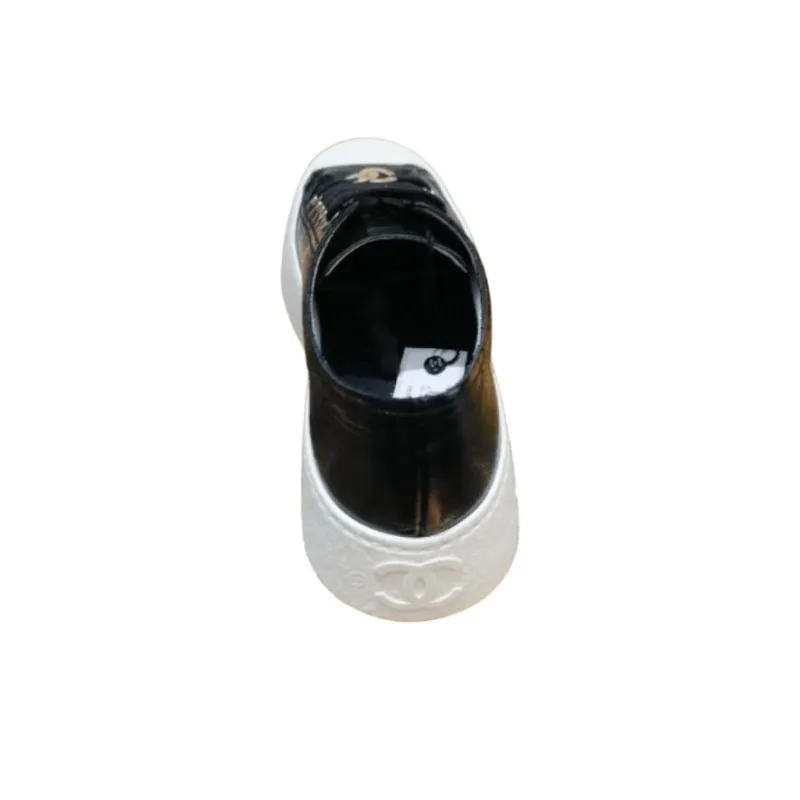 CHANEL Low Top Skateboard Shoes Women's Black-3