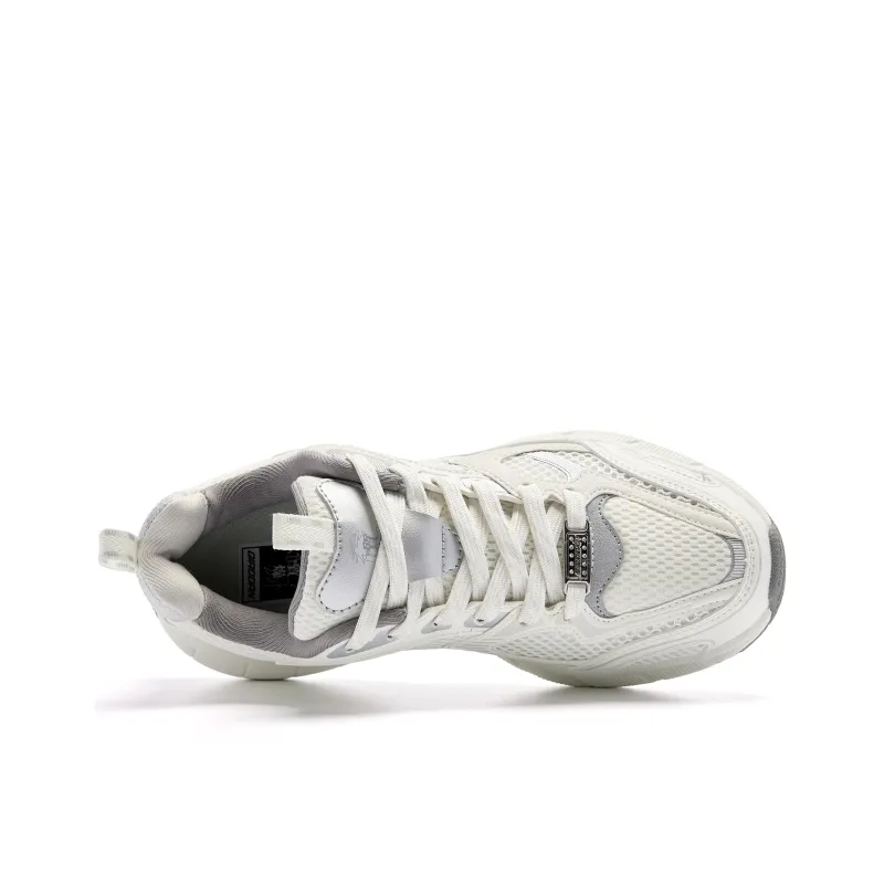QIAODAN Kaiyuan 2K Coverage Rebound Wear-Resistant Lightweight Slip-Resistant Low-Top Casual Shoes Women's White Gray-3