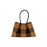 [Trumpets]Black Camel
