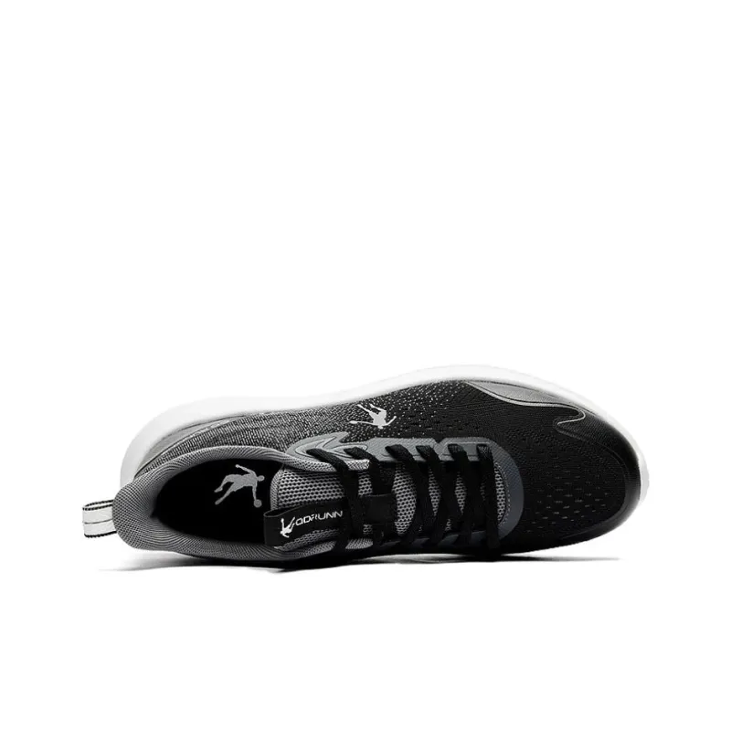 QIAODAN Cushioning Breathable Low Top Casual Running Shoes Men's Black-3