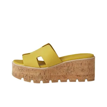 HERMES Eze Slide Slippers Women's Yellow
