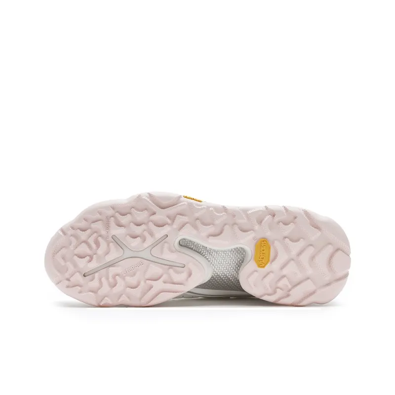 FILA Anti Slip Wear Resistant Low Top Golf Shoes Women's Bright White/Water Rose Pink-3