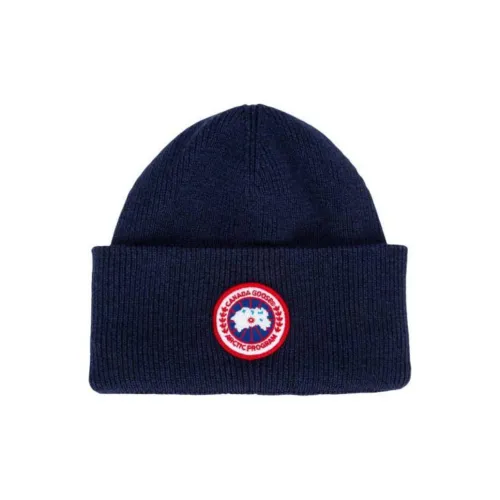 Canada Goose Logo Patch Knitted Beanie