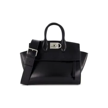 FERRAGAMO Studio Calfskin Shoulder Bag Crossbody Bag Handbag Small Size Women's Black