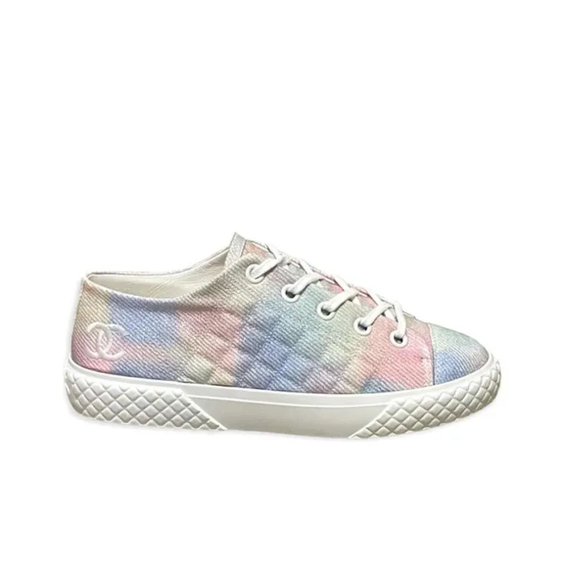 CHANEL Low Top Stylish Skateboarding Shoes Women's Pink Blue White-1