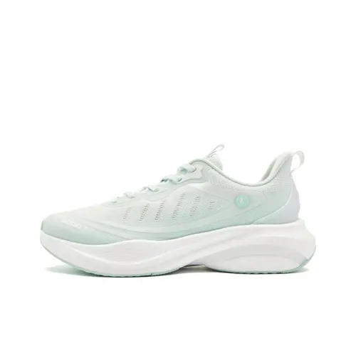 QIAODAN Borderless 6.0 Wear Resistant Breathable Rebound Low Top Running Shoes Women's Green