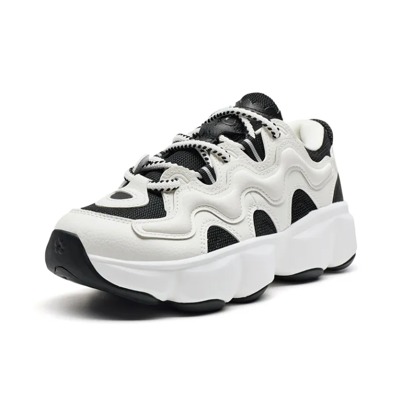 XTEP Petal Shoes 2.0 Height Increasing Low Top Casual Shoes Women's White Black-1
