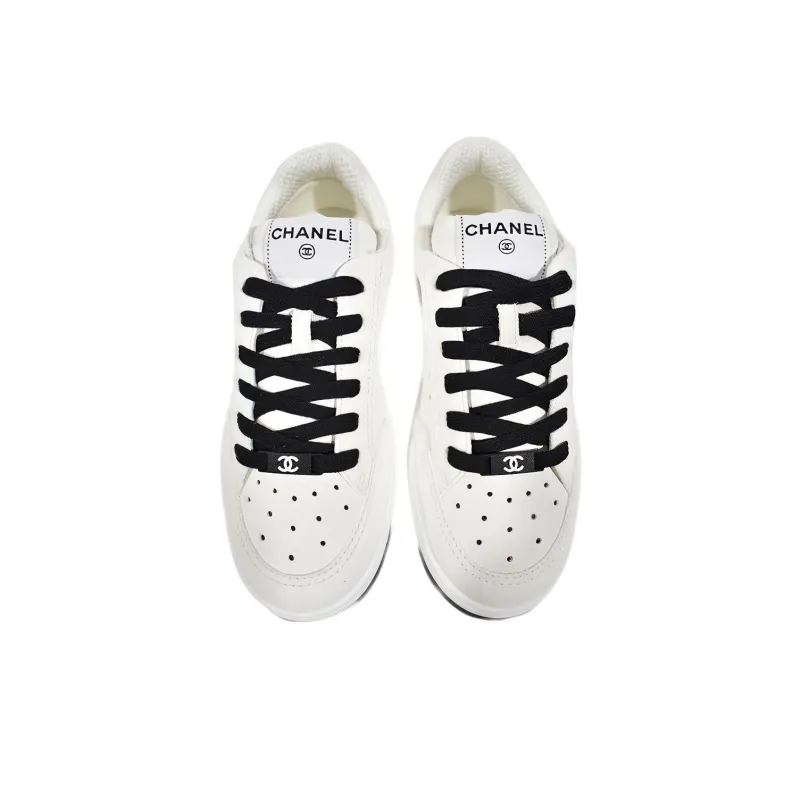 CHANEL Low Top Stylish Skateboarding Shoes Women's White-3