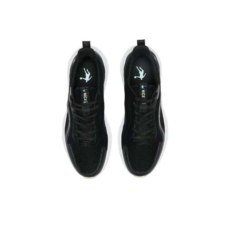 QIAODAN Shock Absorbers With Slip Resistant And Abrasion Resistant Properties Low Top Casual Shoes Men's Black White-4