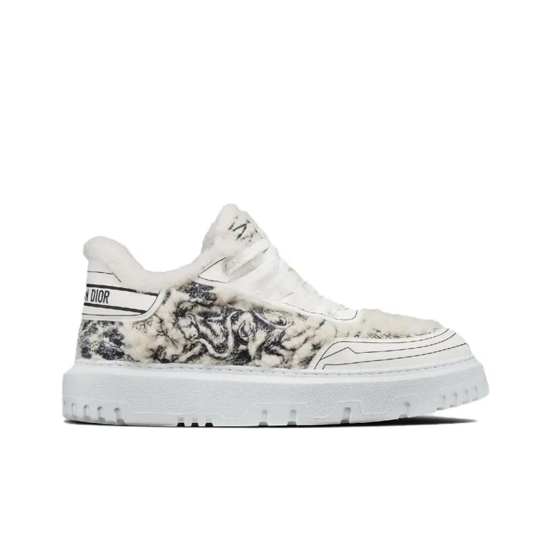 DIOR Addict Stylish Skateboarding Shoes Women's White Coffee Color-1