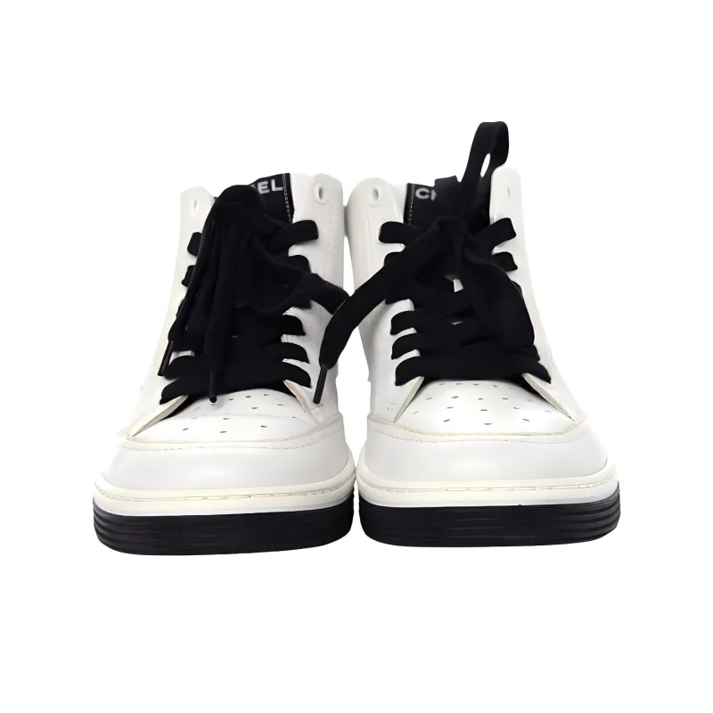 CHANEL Sneaker 'White Black'-4
