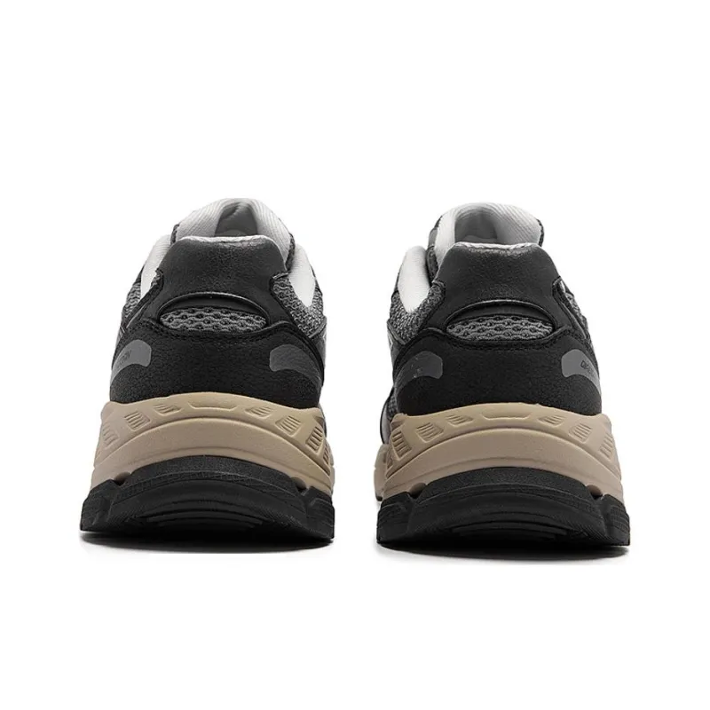 QIAODAN Breathable Rebound Cushioning Lightweight Low-Top Casual Running Shoes Men's Black-4