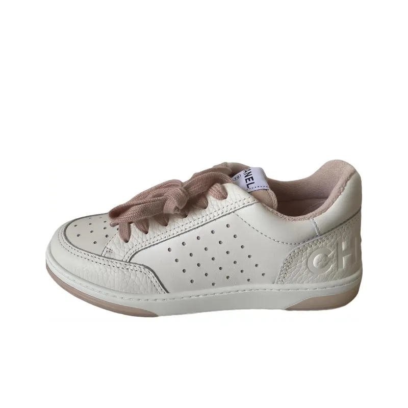 CHANEL 22P Collection Low Top Stylish Skateboarding Shoes Women's Pink White-0