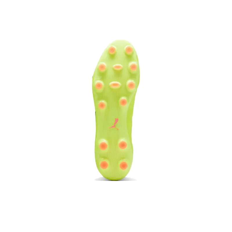 PUMA King Ultimate Soccer Shoes Men Low Top Lemon-4