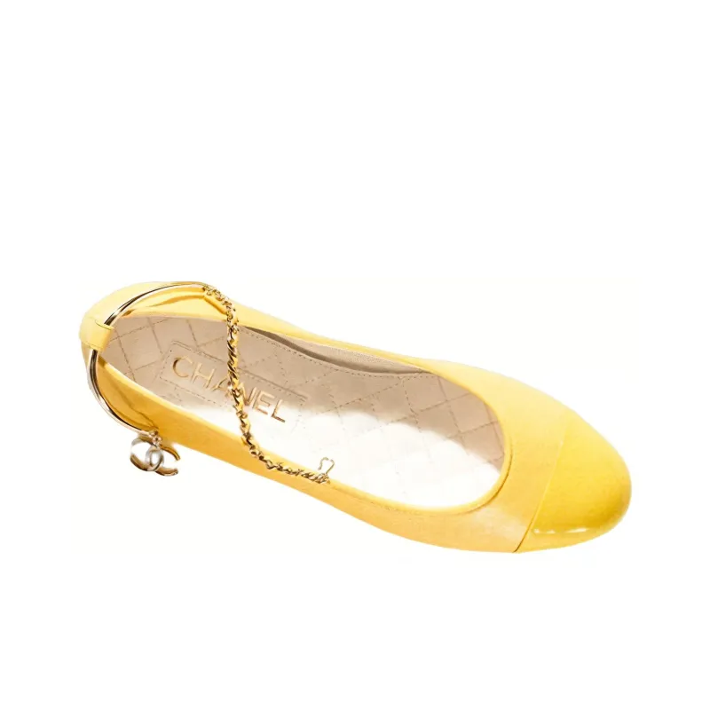 CHANEL Women's Casual Shoes Women's Yellow-3