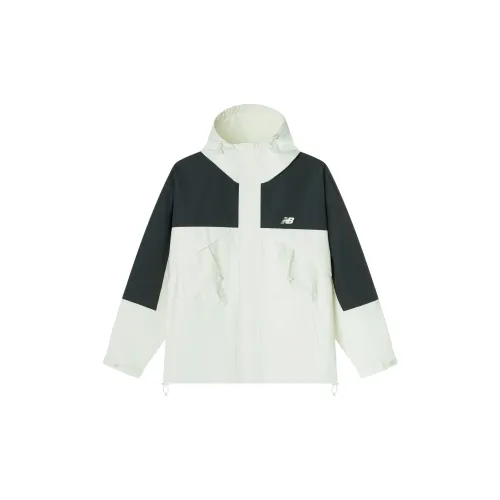 New Balance Jackets Unisex Black/White