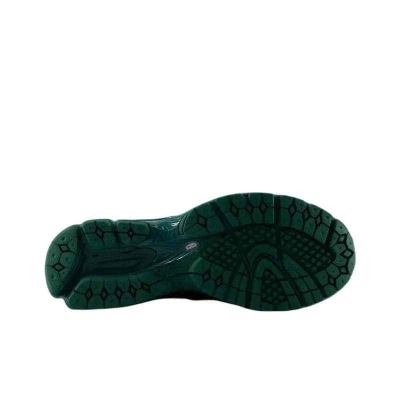 New Balance 1906R Polka Dot Green-4