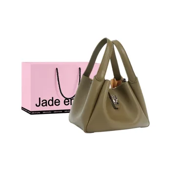 Jade En Plus Handbags