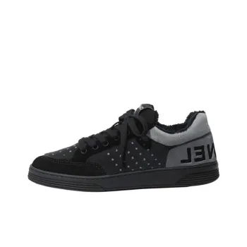 CHANEL Low Top Stylish Skateboarding Shoes Women's Black & Gray Patchwork