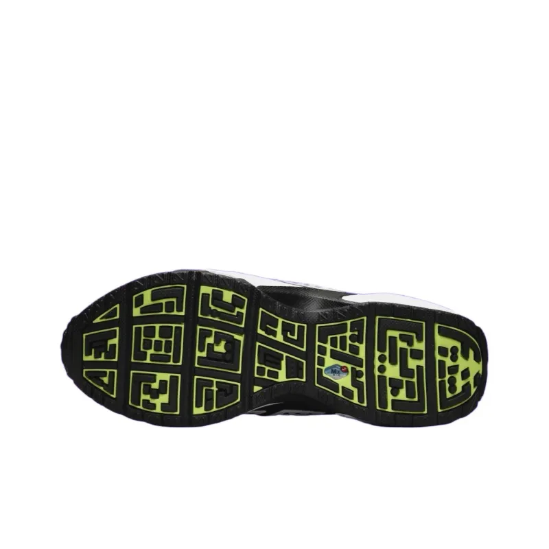 Nike Air Max SNDR "Volt"-5